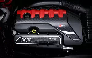   Audi RS3 Sedan - 2017