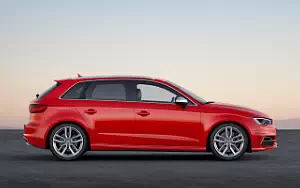   Audi S3 Sportback - 2013