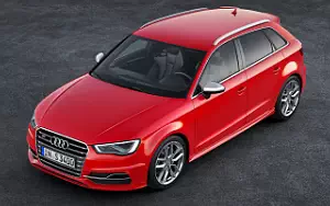   Audi S3 Sportback - 2013