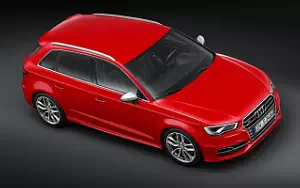   Audi S3 Sportback - 2013