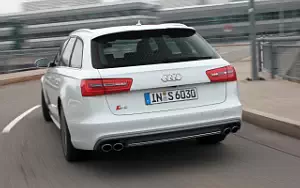   Audi S6 Avant - 2012