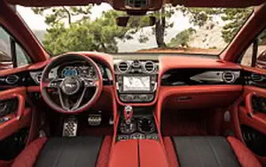   Bentley Bentayga Diesel (Rubino Red) - 2016