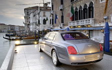   Bentley Continental Flying Spur - 2005