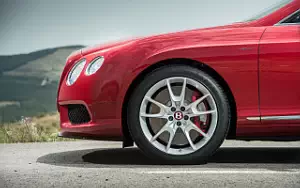   Bentley Continental GT V8 S Convertible - 2013