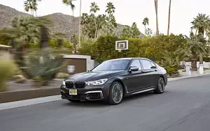   BMW M760i xDrive US-spec - 2017