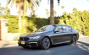   BMW M760i xDrive US-spec - 2017