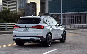   BMW X5 xDrive30d US-spec - 2018