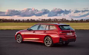   BMW 330e Touring M Sport - 2024