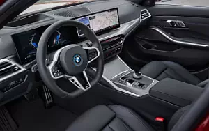   BMW 330e Touring M Sport - 2024