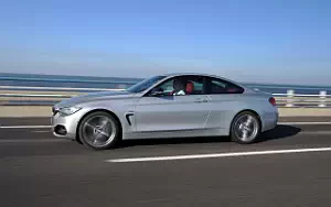   BMW 435i Coupe Sport Line - 2013