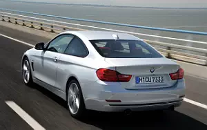   BMW 435i Coupe Sport Line - 2013