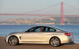   BMW 435i Coupe Sport Line - 2013