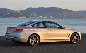   BMW 435i Coupe Sport Line - 2013