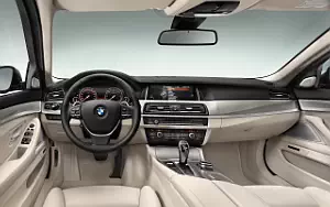   BMW 530d xDrive Touring Modern Line - 2013