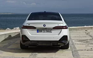   BMW i5 M60 xDrive (Alpine White Metallic) - 2023