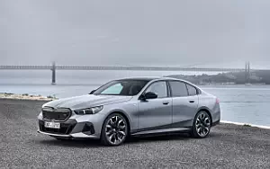   BMW i5 M60 xDrive (Frozen Pure Grey) - 2023