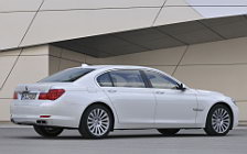   BMW 760Li - 2009