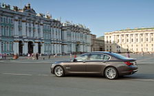   BMW 750Li - 2012