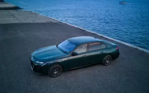   BMW i7 M70 xDrive (Aurora Diamond Green) - 2023