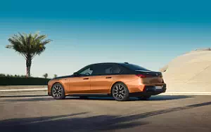   BMW i7 M70 xDrive - 2023