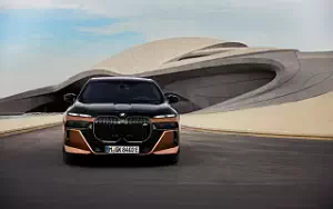   BMW i7 M70 xDrive - 2023