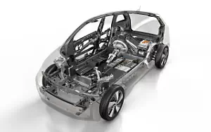   BMW i3 - 2013