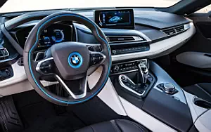   BMW i8 - 2013