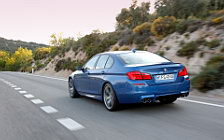   BMW M5 Sedan F10 - 2011