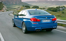   BMW M5 Sedan F10 - 2011