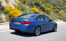   BMW M5 Sedan F10 - 2011