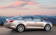   Buick LaCrosse - 2010