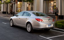   Buick Regal - 2011