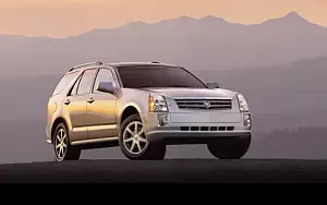   Cadillac SRX - 2004