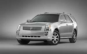   Cadillac SRX - 2004