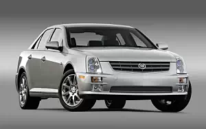   Cadillac STS - 2005