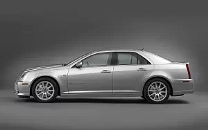   Cadillac STS-V - 2006