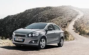   Chevrolet Aveo Sedan - 2011