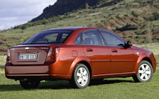   Chevrolet Lacetti Sedan - 2005