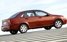   Chevrolet Lacetti Sedan - 2005