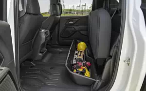   Chevrolet Silverado EV WT Crew Cab (Summit White) - 2023