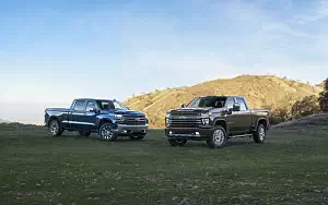   Chevrolet Silverado LTZ Duramax Crew Cab - 2019