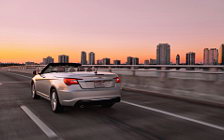   Chrysler 200 Convertible - 2011