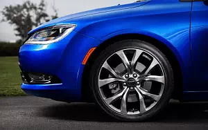   Chrysler 200S AWD - 2014