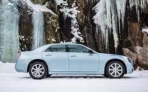   Chrysler 300 Glacier - 2013