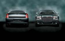   Chrysler 300C - 2005