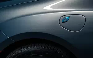   Chrysler Pacifica Hybrid - 2016