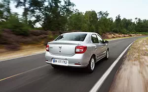   Dacia Logan - 2012