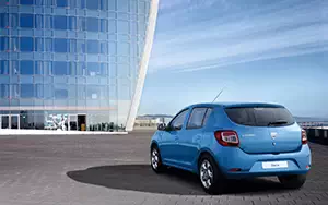   Dacia Sandero - 2012