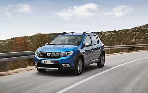   Dacia Sandero Stepway - 2016