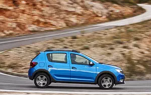   Dacia Sandero Stepway - 2016